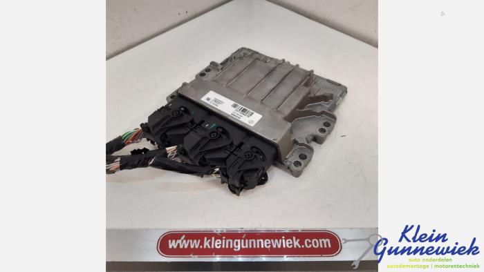 Used Injection computer Renault Captur Price € 175,00 Margin scheme offered by Klein Gunnewiek Autodemontage & Motorentechniek