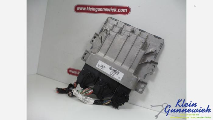 Used Injection computer Renault Captur Price € 126,00 Margin scheme offered by Klein Gunnewiek Autodemontage & Motorentechniek