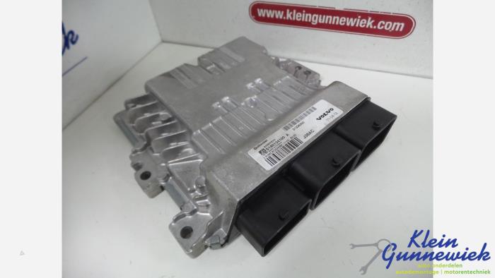 Used Injection computer Volvo V50 Price € 46,00 Margin scheme offered by Klein Gunnewiek Autodemontage & Motorentechniek