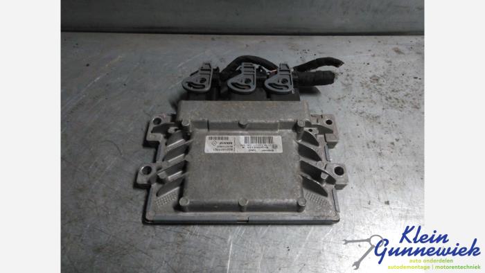 Used Injection computer Renault Wind Price € 49,00 Margin scheme offered by Klein Gunnewiek Autodemontage & Motorentechniek