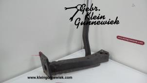 Używane Belka podwozia przednia Ford KA Cena na żądanie oferowane przez Gebr.Klein Gunnewiek Ho.BV