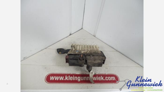 Used Cooling computer Opel Zafira Price € 21,00 Margin scheme offered by Klein Gunnewiek Autodemontage & Motorentechniek