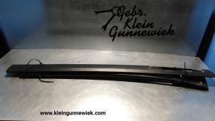 Gebrauchte Dachleiste rechts Renault Koleos Preis auf Anfrage angeboten von Gebr.Klein Gunnewiek Ho.BV