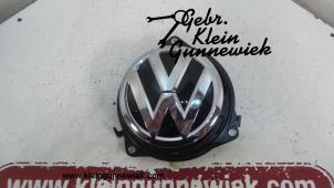 Używane Uchwyt tylnej klapy Volkswagen T-Roc Cena € 50,00 Procedura marży oferowane przez Gebr.Klein Gunnewiek Ho.BV