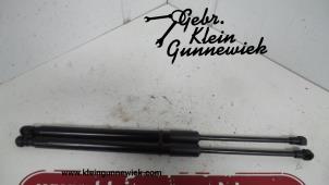 Usados Amortiguador de gas izquierda detrás Audi A5 Precio de solicitud ofrecido por Gebr.Klein Gunnewiek Ho.BV