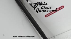 Usagé Amortisseur à gaz arrière gauche Volkswagen Touareg Prix sur demande proposé par Gebr.Klein Gunnewiek Ho.BV