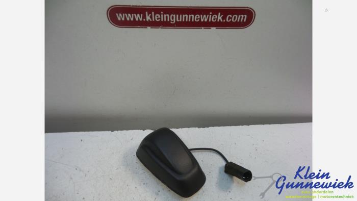 Używane Antena GPS Opel Corsa Cena € 45,00 Procedura marży oferowane przez Klein Gunnewiek Autodemontage & Motorentechniek