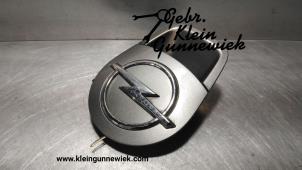 Używane Uchwyt tylnej klapy Opel Agila Cena na żądanie oferowane przez Gebr.Klein Gunnewiek Ho.BV