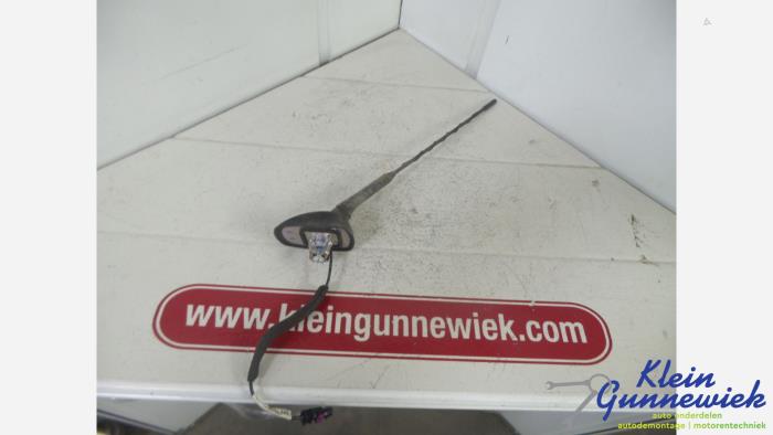 Używane Antena GPS Opel Adam Cena € 20,00 Procedura marży oferowane przez Klein Gunnewiek Autodemontage & Motorentechniek