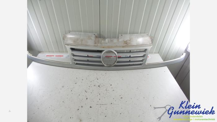 Begagnade Grill Volkswagen Sharan Pris € 30,00 Marginaltabell erbjuds av Klein Gunnewiek Autodemontage & Motorentechniek