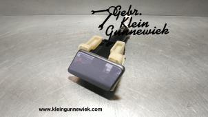 Usados Limpiador de faro Renault Koleos Precio de solicitud ofrecido por Gebr.Klein Gunnewiek Ho.BV