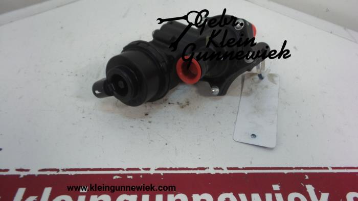 Electric heater valve from a Renault Twingo 2017