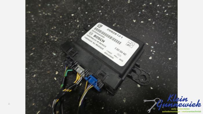 Usados Módulo PDC Opel Meriva Precio € 17,00 Norma de margen ofrecido por Klein Gunnewiek Autodemontage & Motorentechniek