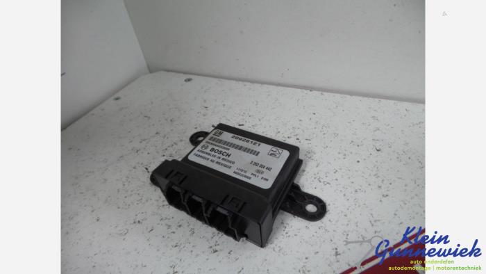 Usados Módulo PDC Opel Ampera Precio € 17,00 Norma de margen ofrecido por Klein Gunnewiek Autodemontage & Motorentechniek