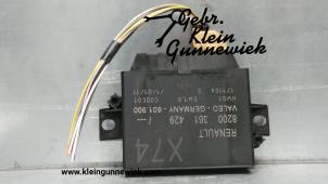 Usagé Module PDC Renault Laguna Prix sur demande proposé par Gebr.Klein Gunnewiek Ho.BV