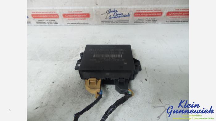 Begagnade PDC-modul Ford C-Max Pris € 30,00 Marginaltabell erbjuds av Klein Gunnewiek Autodemontage & Motorentechniek