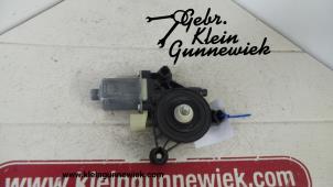 Gebrauchte Fenstermotor Tür Volkswagen Touran Preis € 30,00 Margenregelung angeboten von Gebr.Klein Gunnewiek Ho.BV