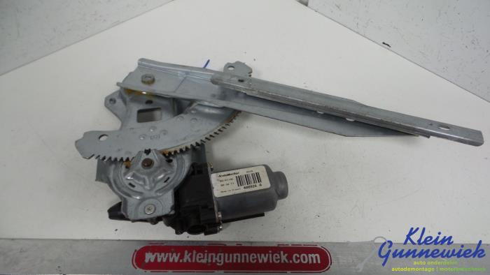 Usados Motor de ventanilla de puerta Nissan Note Precio € 19,00 Norma de margen ofrecido por Klein Gunnewiek Autodemontage & Motorentechniek