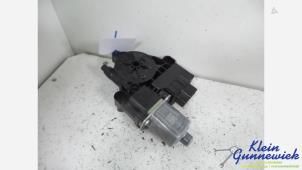Begagnade Motor, dörrfönster Skoda Kodiaq Pris € 20,00 Marginaltabell erbjuds av Klein Gunnewiek Autodemontage & Motorentechniek