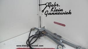 Used Door window motor Citroen C3 Price on request offered by Gebr.Klein Gunnewiek Ho.BV