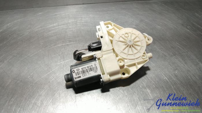 Usados Motor de ventanilla de puerta Renault Fluence Precio € 95,00 Norma de margen ofrecido por Klein Gunnewiek Autodemontage & Motorentechniek