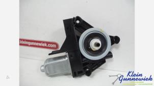Begagnade Motor, dörrfönster Volvo V70 Pris € 35,00 Marginaltabell erbjuds av Klein Gunnewiek Autodemontage & Motorentechniek