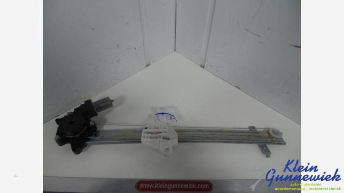Usados Motor de ventanilla de puerta Suzuki Celerio Precio € 57,00 Norma de margen ofrecido por Klein Gunnewiek Autodemontage & Motorentechniek