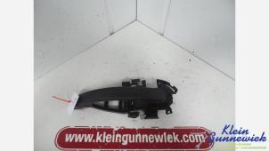 Begagnade Dörrhandtag, 2-dörrars, höger Ford Transit Custom Pris € 25,00 Marginaltabell erbjuds av Klein Gunnewiek Autodemontage & Motorentechniek