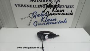 Used Rear door handle 4-door, right Audi A8 Price on request offered by Gebr.Klein Gunnewiek Ho.BV