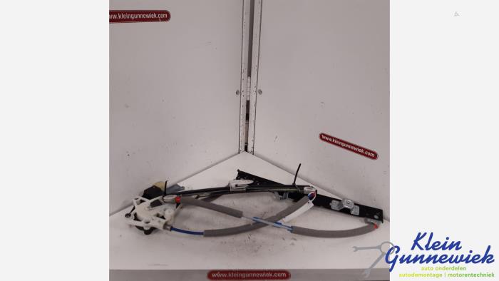Usados Motor de ventanilla de puerta Ford B-Max Precio € 33,00 Norma de margen ofrecido por Klein Gunnewiek Autodemontage & Motorentechniek
