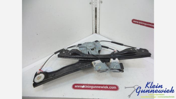Usados Motor de ventanilla de puerta Opel Ampera Precio € 47,00 Norma de margen ofrecido por Klein Gunnewiek Autodemontage & Motorentechniek