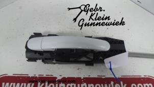 Gebrauchte Türgriff 4-türig links hinten Skoda Rapid Preis auf Anfrage angeboten von Gebr.Klein Gunnewiek Ho.BV