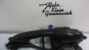 Used Rear door handle 4-door, left Volvo V40 Price on request offered by Gebr.Klein Gunnewiek Ho.BV