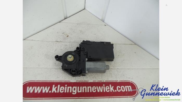 Usados Motor de ventanilla de puerta Seat Exeo Precio € 18,00 Norma de margen ofrecido por Klein Gunnewiek Autodemontage & Motorentechniek