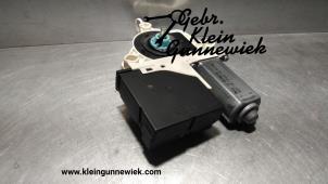 Używane Silnik szyby drzwiowej Volkswagen Passat Cena na żądanie oferowane przez Gebr.Klein Gunnewiek Ho.BV