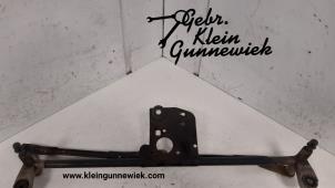 Used Wiper mechanism Ssang Yong Rexton Price on request offered by Gebr.Klein Gunnewiek Ho.BV