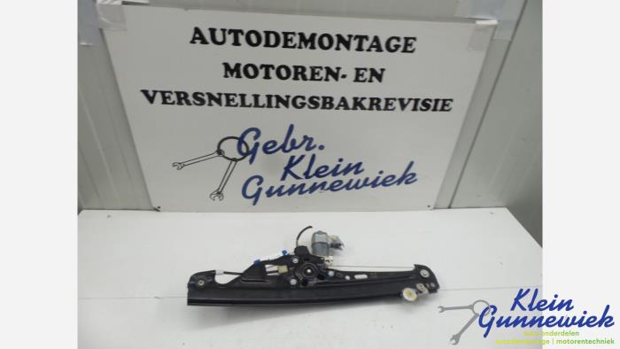Usados Motor de ventanilla de puerta BMW 5-Serie Precio € 41,00 Norma de margen ofrecido por Klein Gunnewiek Autodemontage & Motorentechniek