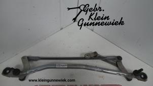 Gebrauchte Scheibenwischer Mechanik Volvo V40 Preis auf Anfrage angeboten von Gebr.Klein Gunnewiek Ho.BV