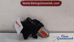 Begagnade Motor, dörrfönster Hyundai Tucson Pris € 50,00 Marginaltabell erbjuds av Klein Gunnewiek Autodemontage & Motorentechniek