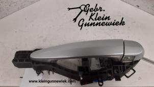 Used Rear door handle 4-door, left BMW 3-Serie Price on request offered by Gebr.Klein Gunnewiek Ho.BV