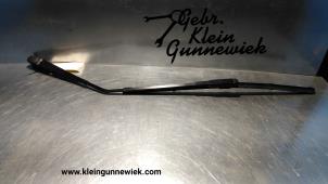 Gebrauchte Scheibenwischerarm hinten Opel Insignia Preis auf Anfrage angeboten von Gebr.Klein Gunnewiek Ho.BV