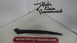 Used Rear wiper arm Opel Adam Price on request offered by Gebr.Klein Gunnewiek Ho.BV