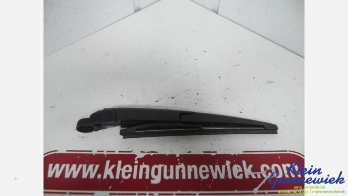 95391372 - Genuine GM Arm Assembly, Rear Window Wiper