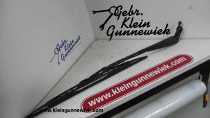 Used Rear wiper arm BMW 3-Serie Price on request offered by Gebr.Klein Gunnewiek Ho.BV