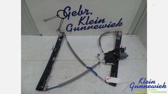 Usados Motor de ventanilla de puerta Ford B-Max Precio € 29,00 Norma de margen ofrecido por Klein Gunnewiek Autodemontage & Motorentechniek