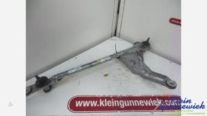 Usados Mecanismo de limpiaparabrisas Audi A4 Precio € 35,00 Norma de margen ofrecido por Klein Gunnewiek Autodemontage & Motorentechniek