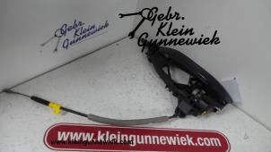 Usados Manija de puerta de 4 puertas izquierda detrás Audi A8 Precio de solicitud ofrecido por Gebr.Klein Gunnewiek Ho.BV