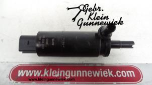 Used Headlight washer pump Seat Leon Price € 20,00 Margin scheme offered by Gebr.Klein Gunnewiek Ho.BV