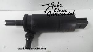 Used Headlight washer pump Volkswagen Caddy Price on request offered by Gebr.Klein Gunnewiek Ho.BV
