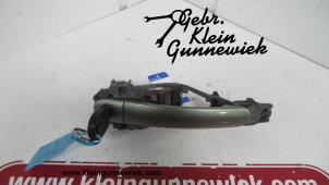 Gebrauchte Türgriff 4-türig links vorne Volkswagen Lupo Preis auf Anfrage angeboten von Gebr.Klein Gunnewiek Ho.BV
